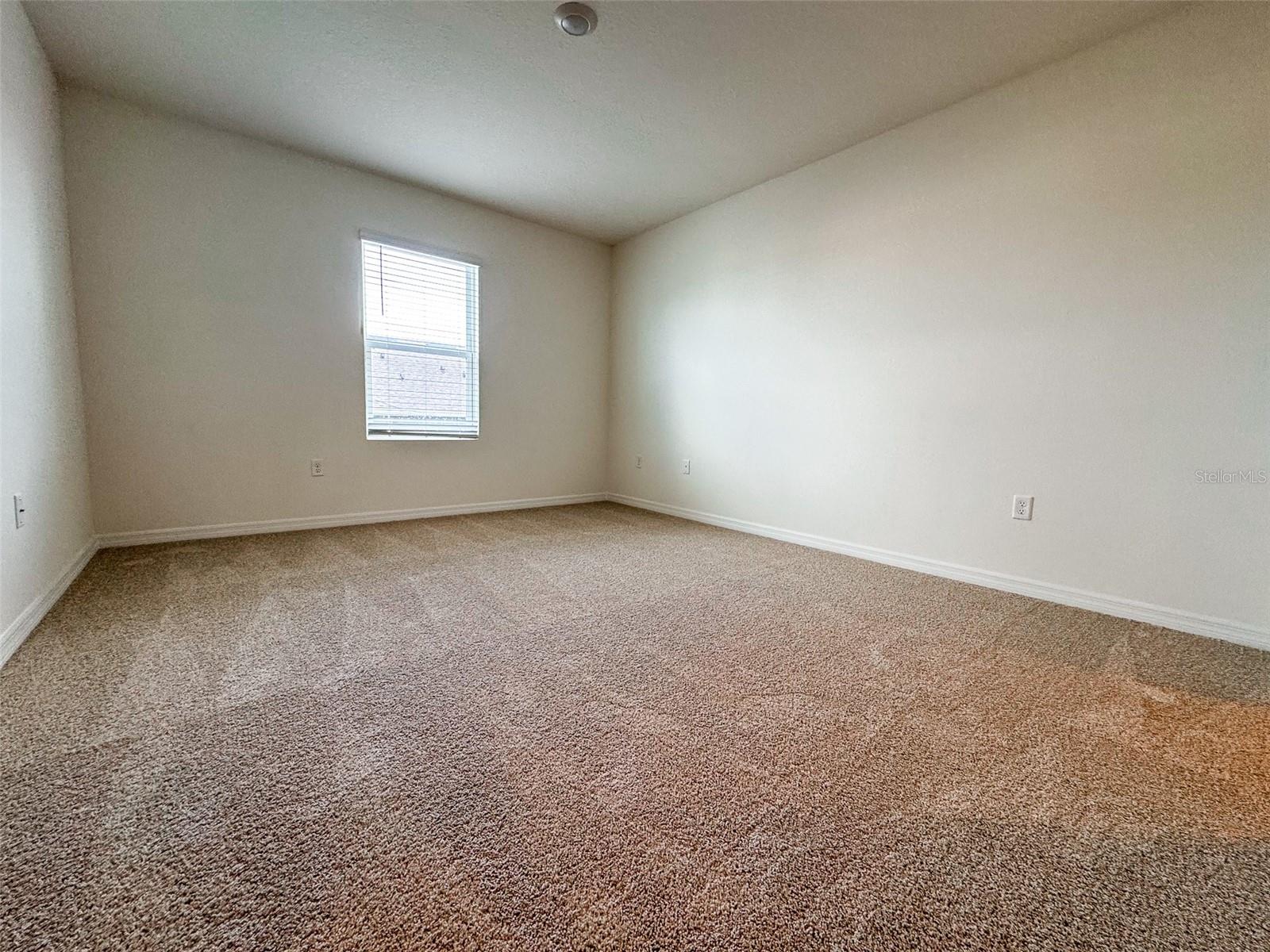 1539 LUMBER AVE, DAVENPORT, FL, 33837