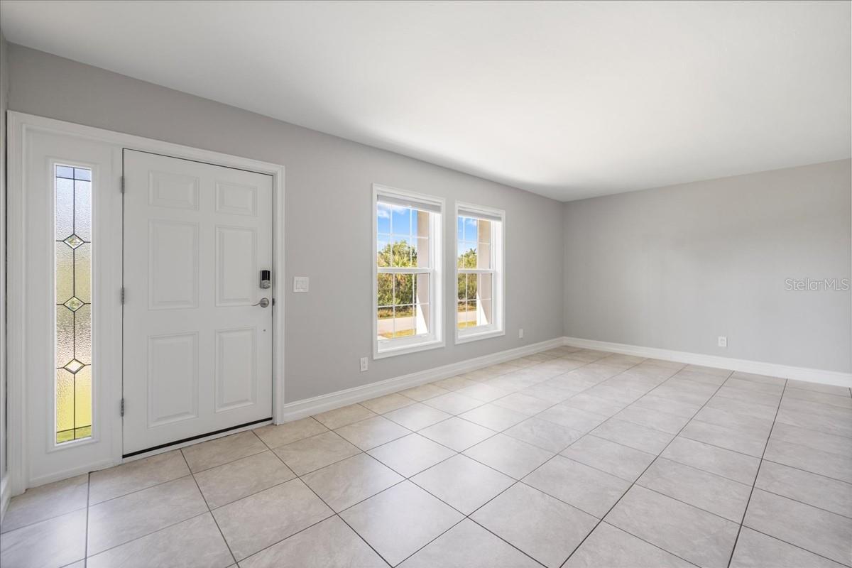 1918 DIXIE AVE AVE, PUNTA GORDA, FL, 33950