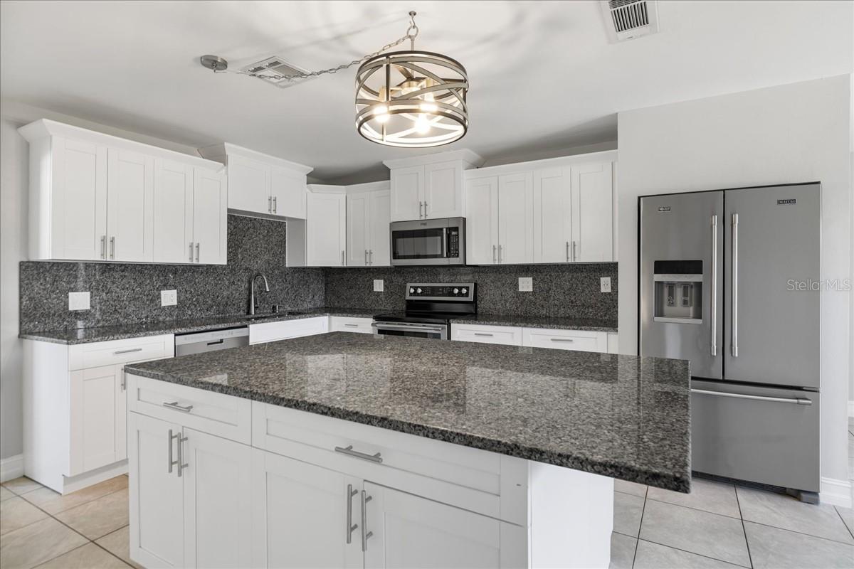 1918 DIXIE AVE AVE, PUNTA GORDA, FL, 33950