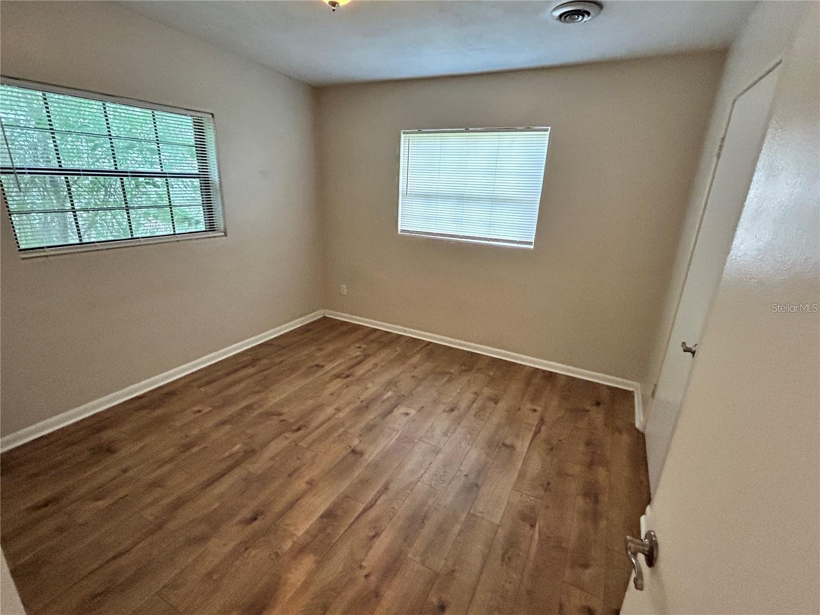 633 S LAKEMONT AVE, WINTER PARK, FL, 32792