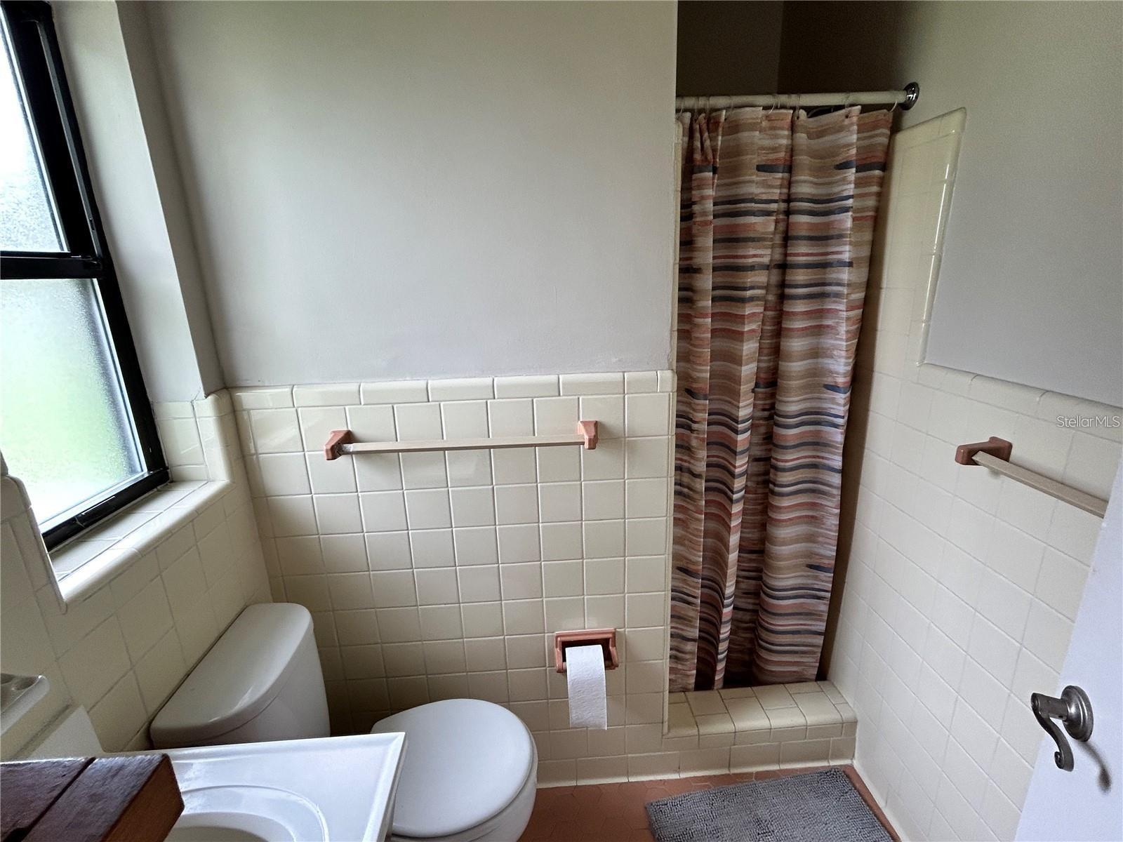 633 S LAKEMONT AVE, WINTER PARK, FL, 32792