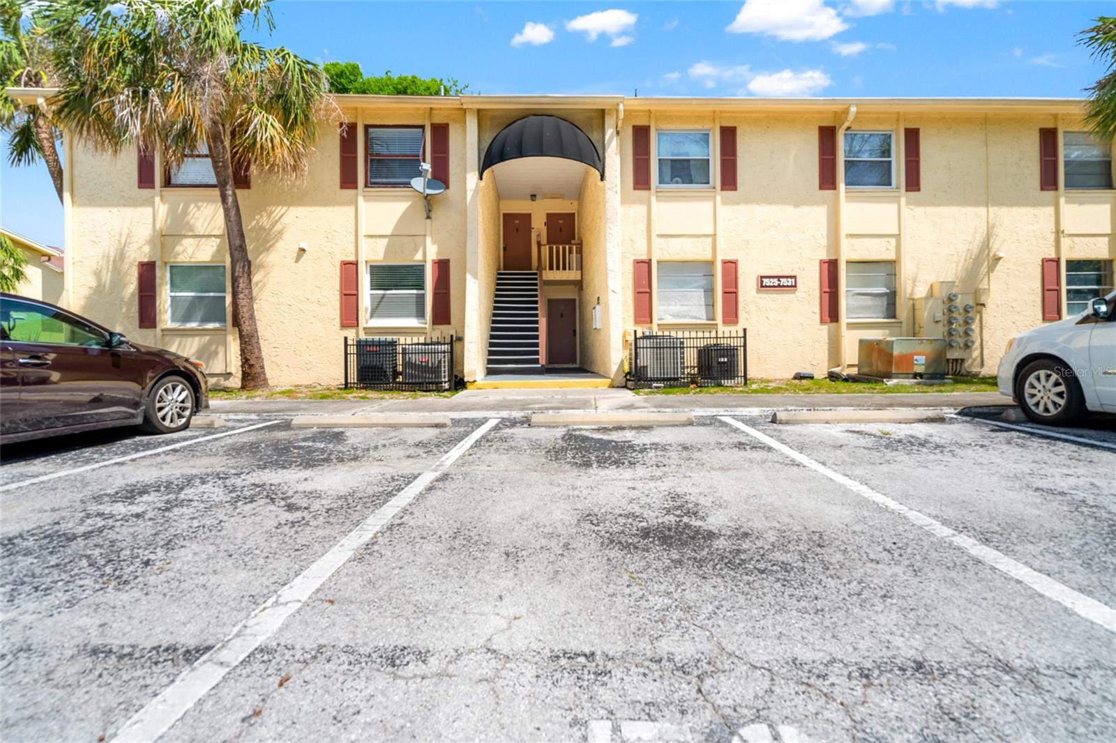 7529 ABONADO RD #7529, TAMPA, FL, 33615