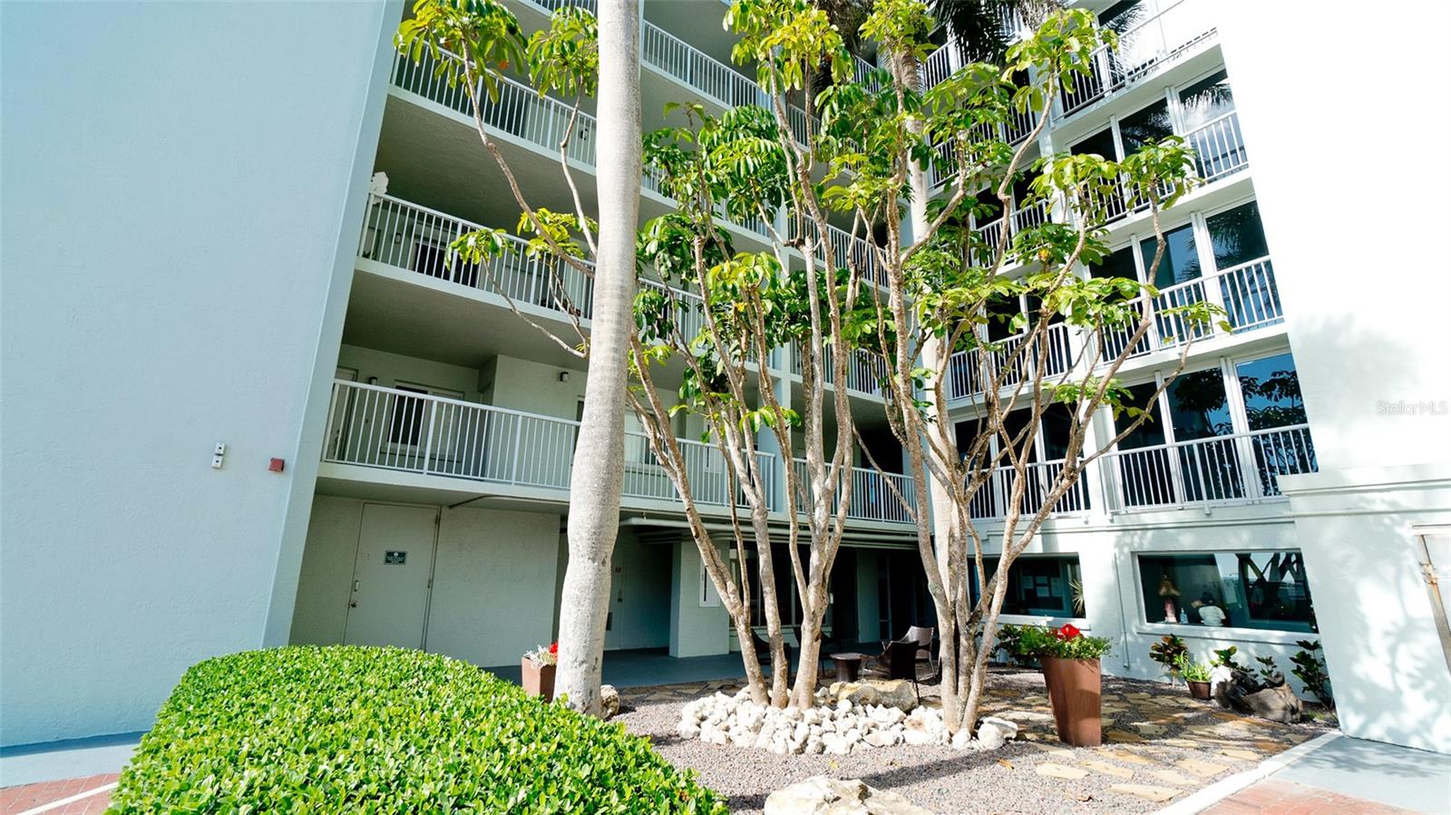 5200 GULF DR #504, HOLMES BEACH, FL, 34217