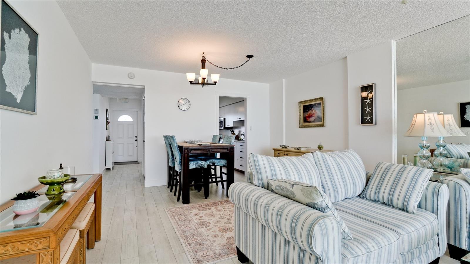 5200 GULF DR #504, HOLMES BEACH, FL, 34217