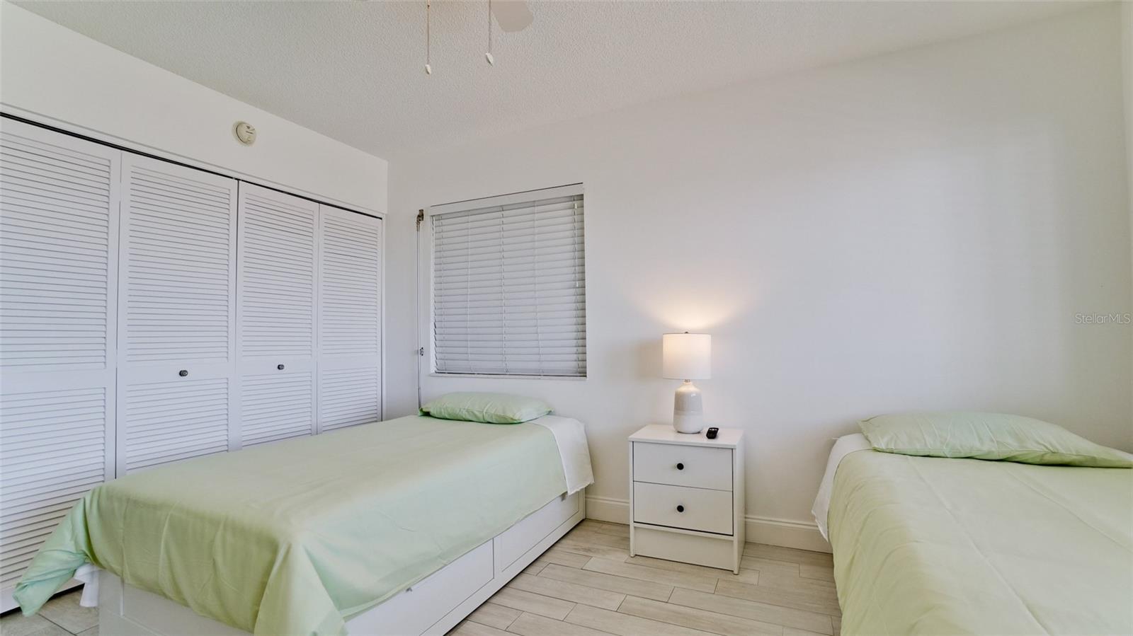 5200 GULF DR #504, HOLMES BEACH, FL, 34217