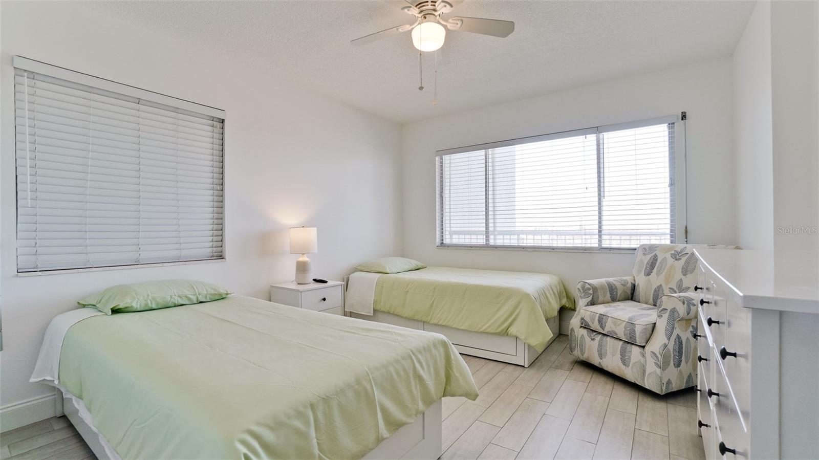 5200 GULF DR #504, HOLMES BEACH, FL, 34217