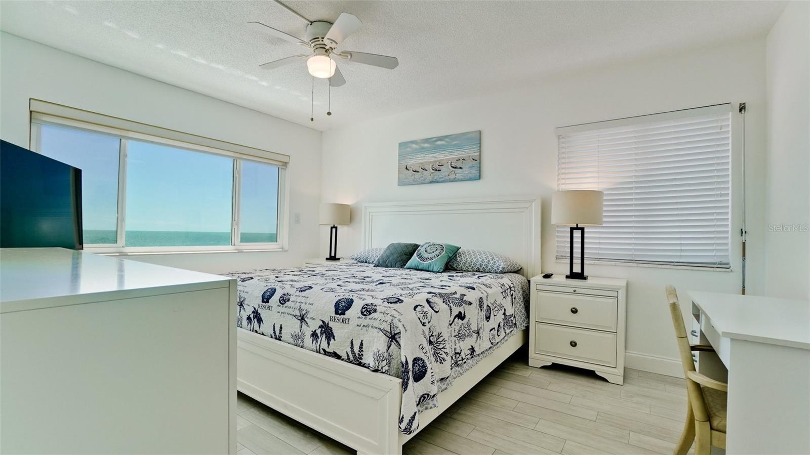 5200 GULF DR #504, HOLMES BEACH, FL, 34217