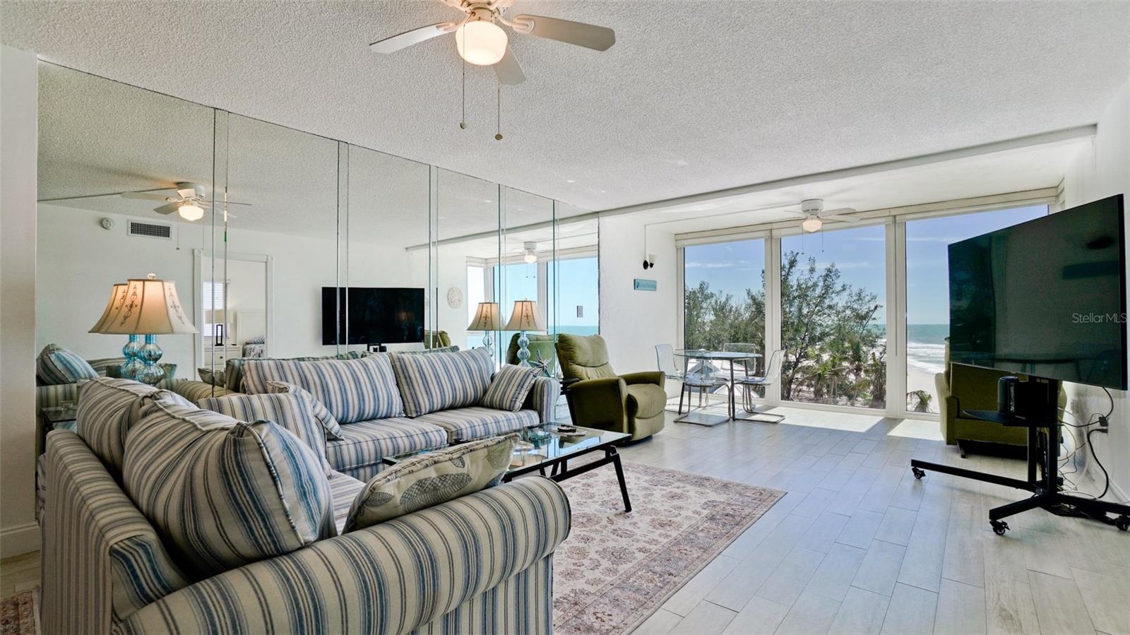 5200 GULF DR #504, HOLMES BEACH, FL, 34217
