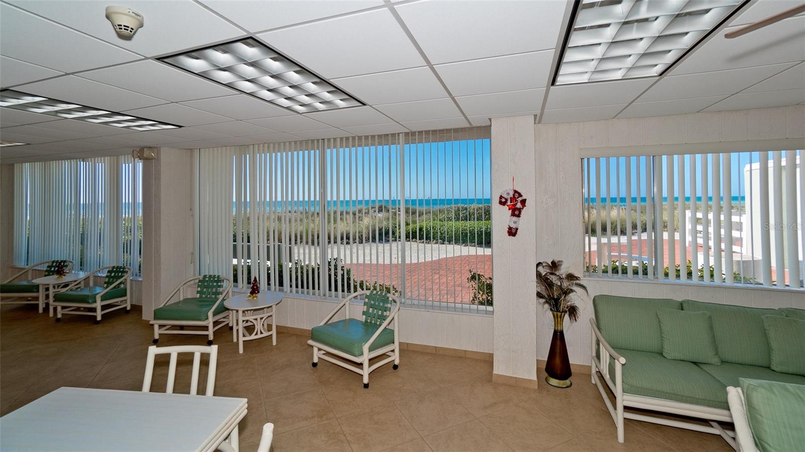 5200 GULF DR #504, HOLMES BEACH, FL, 34217