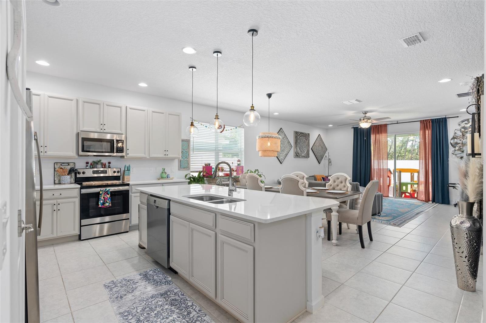 944 FLYER ST, ORANGE CITY, FL, 32763