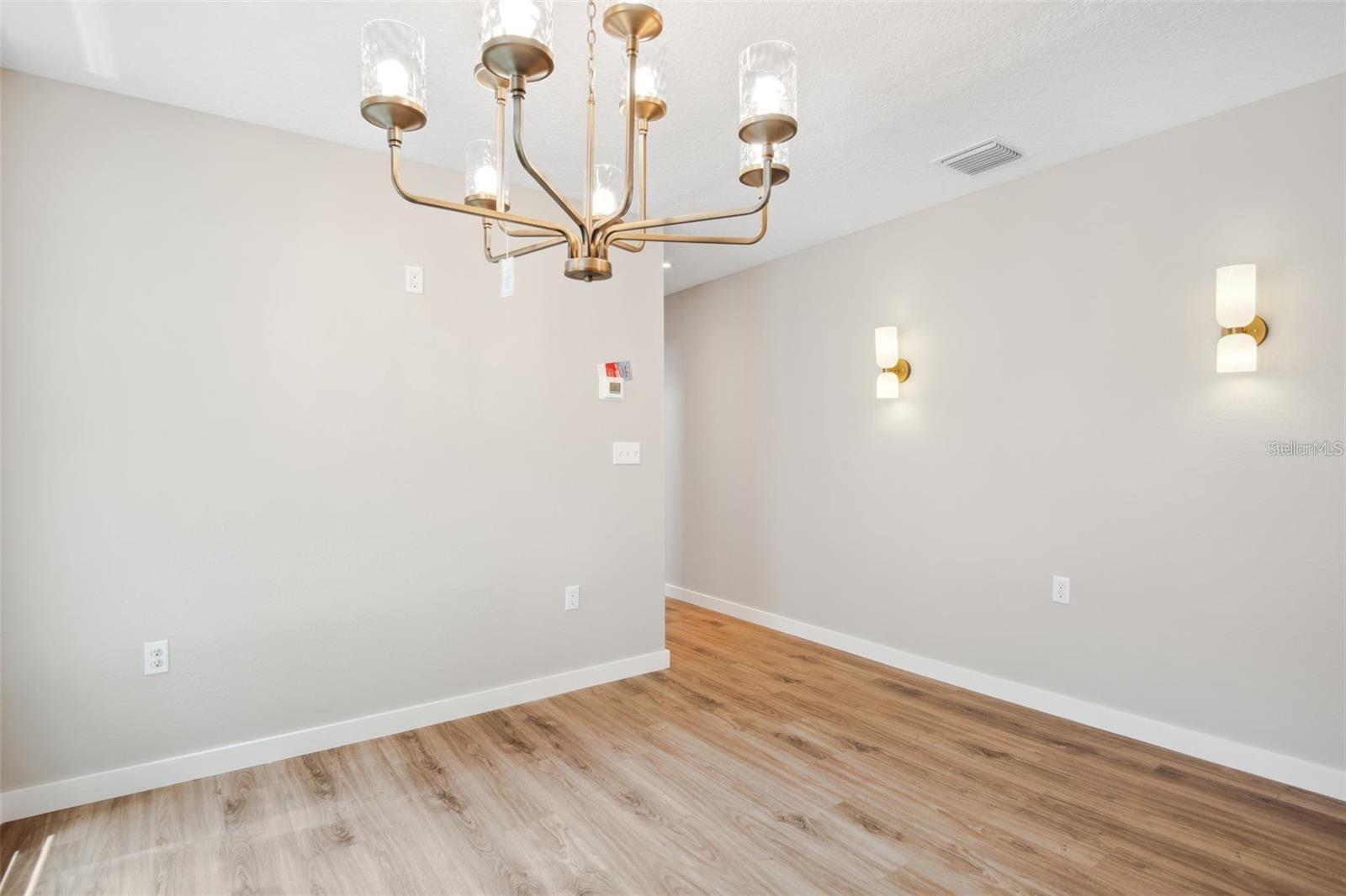 2403 E 19TH AVE #1/2, TAMPA, FL, 33605