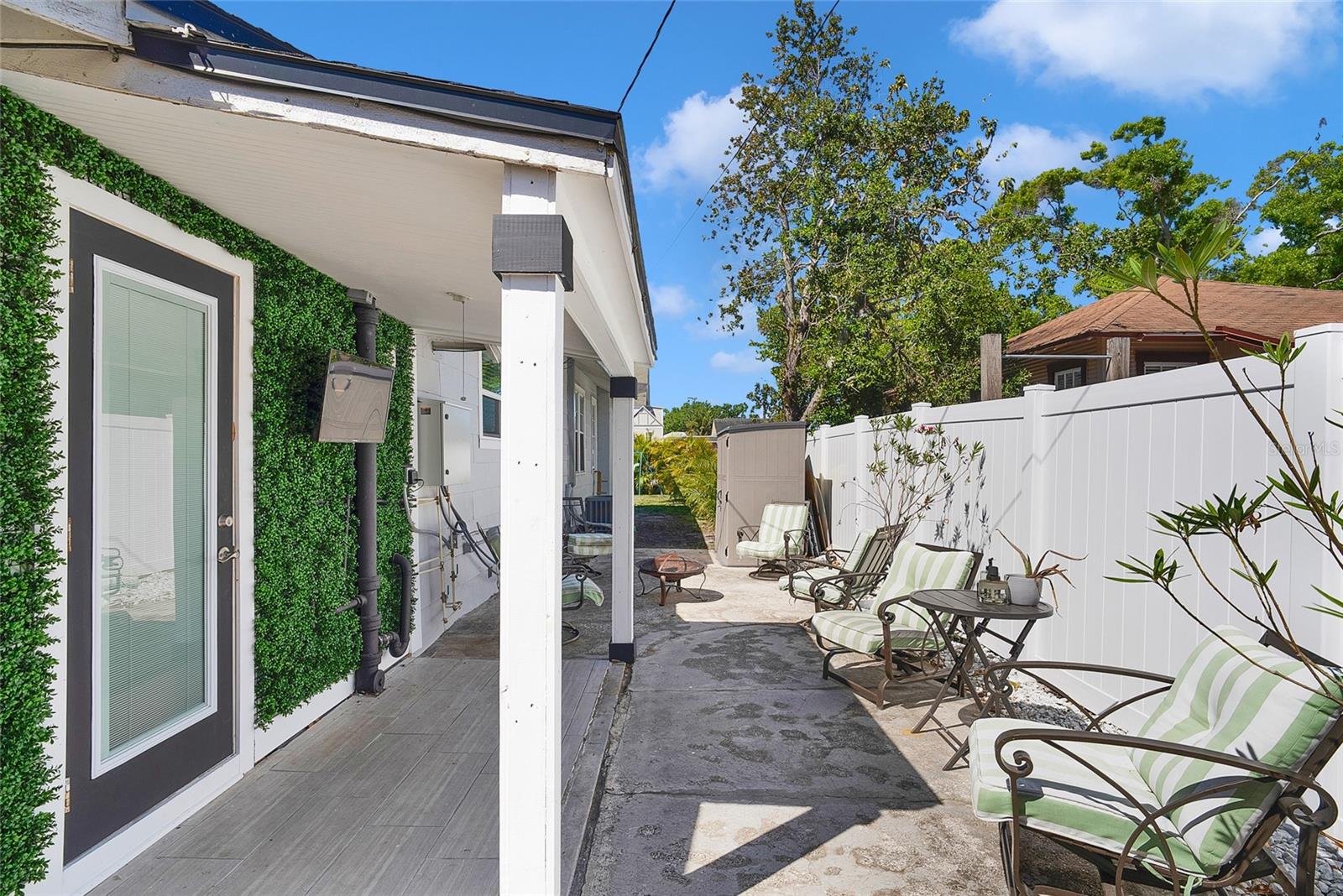 705 28TH ST N, ST PETERSBURG, FL, 33713