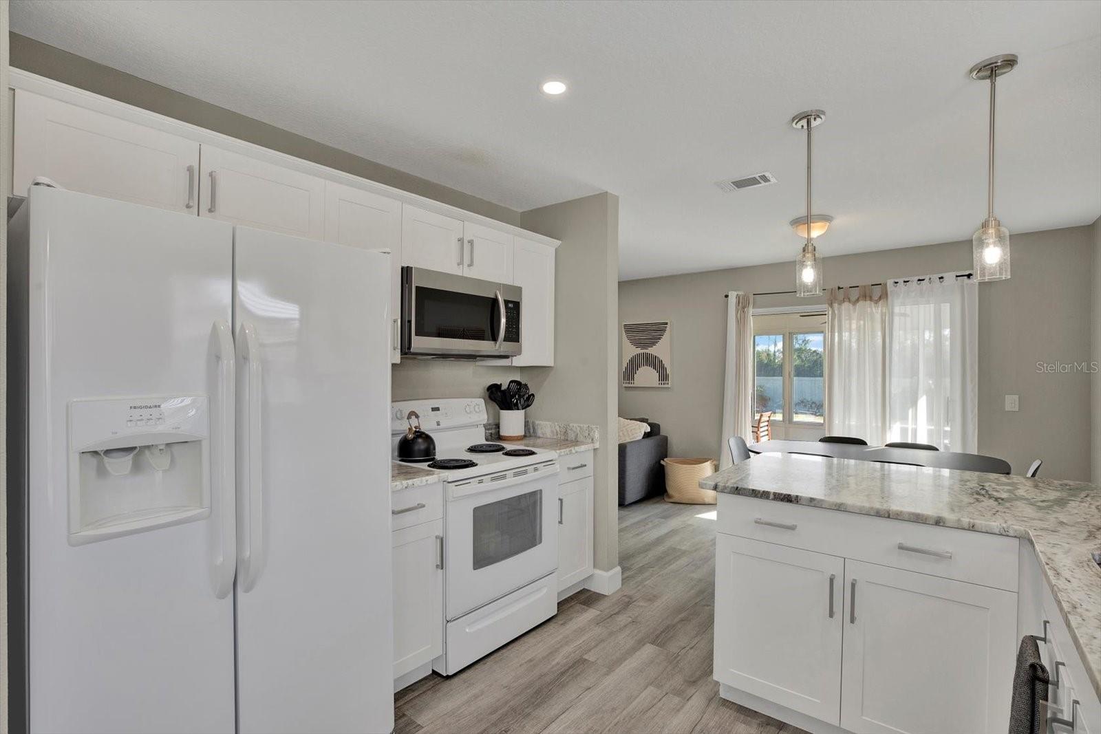 5650 25TH STREET CIR E, BRADENTON, FL, 34203