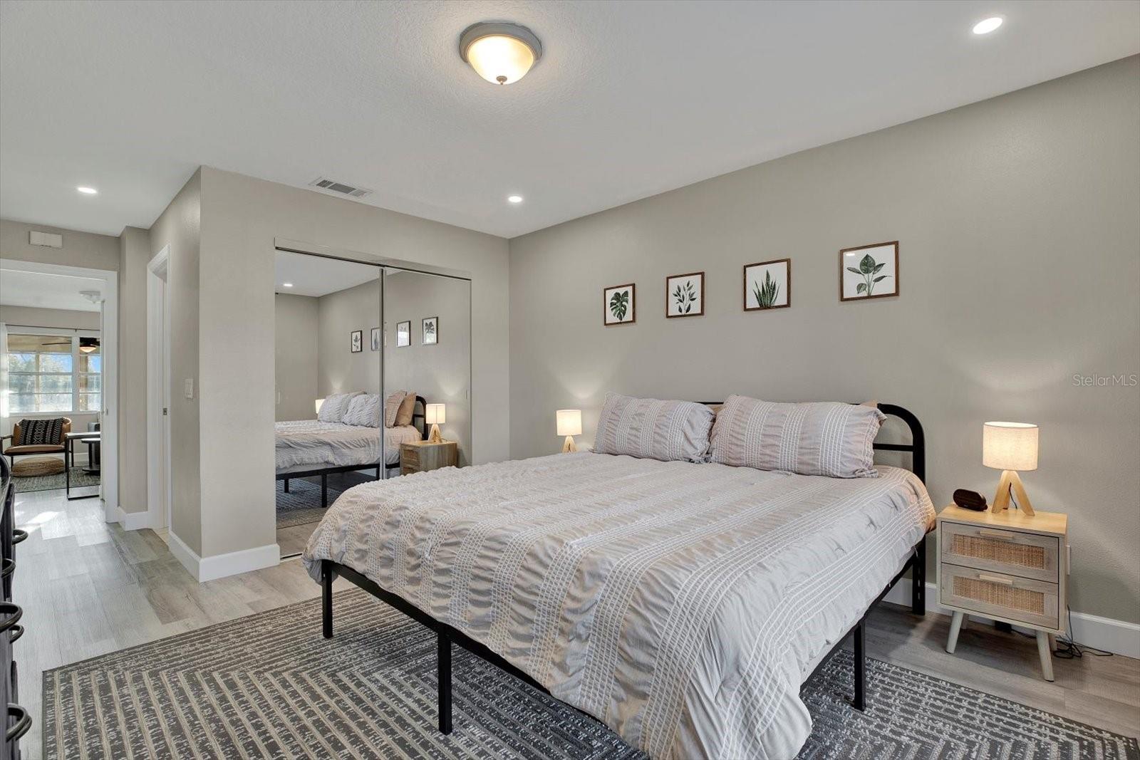 5650 25TH STREET CIR E, BRADENTON, FL, 34203