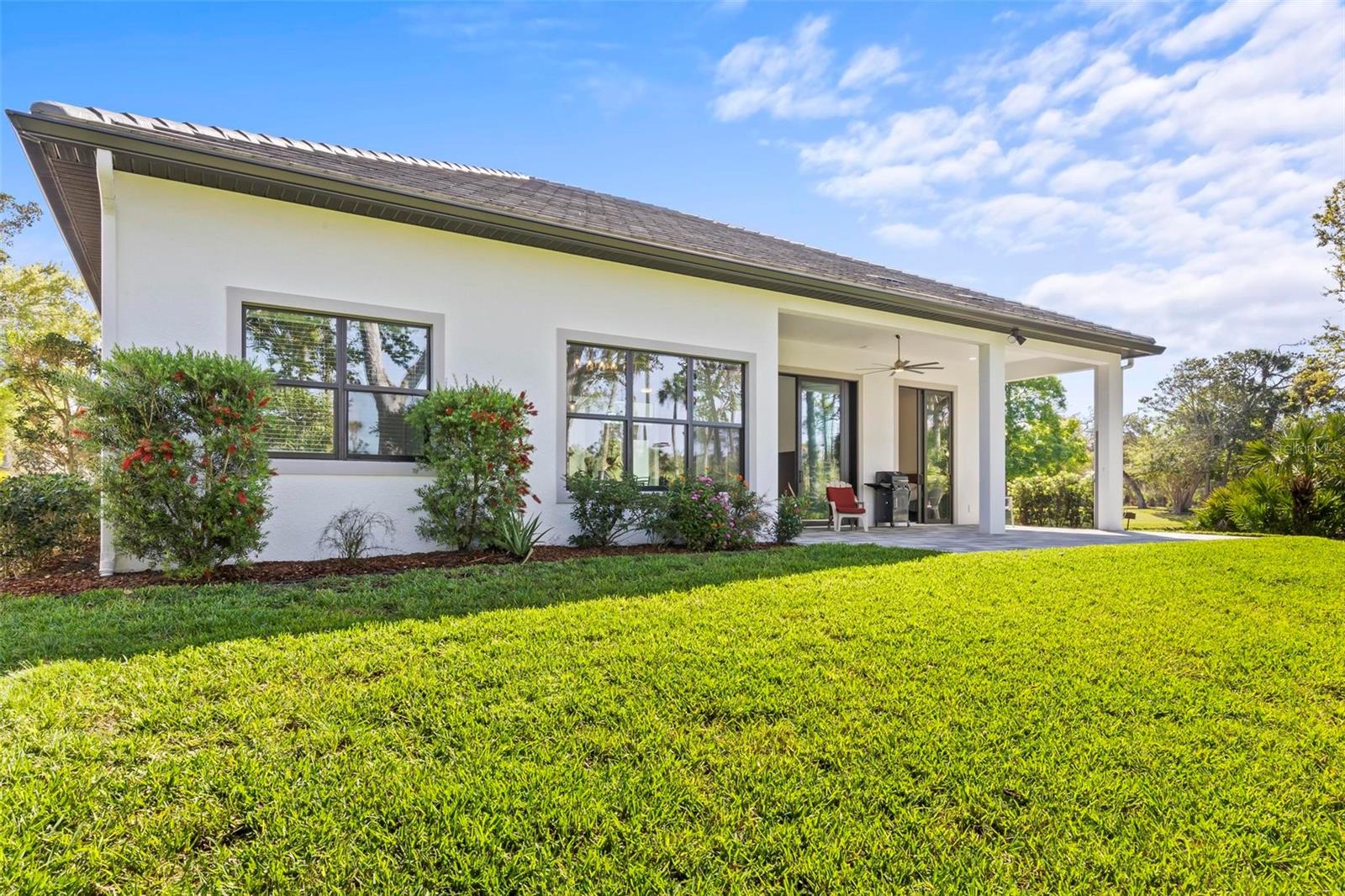 21 N RIVERWALK DR, PALM COAST, FL, 32137