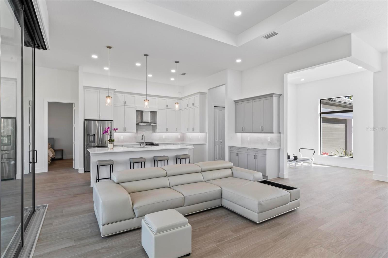 21 N RIVERWALK DR, PALM COAST, FL, 32137