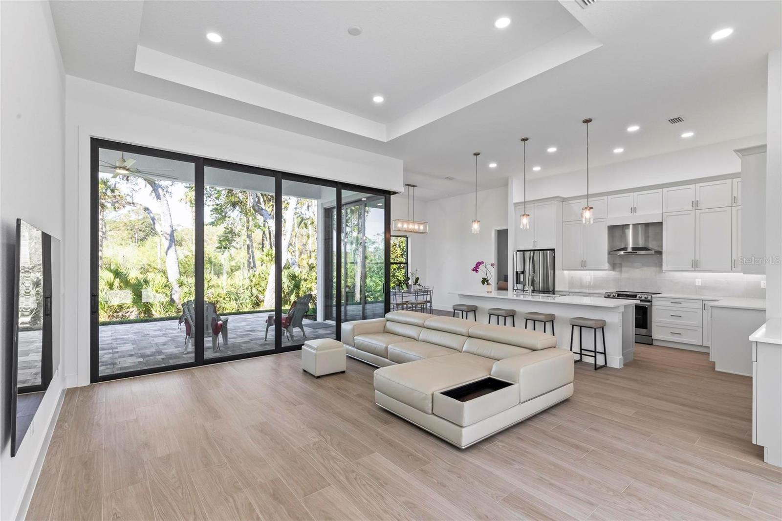 21 N RIVERWALK DR, PALM COAST, FL, 32137