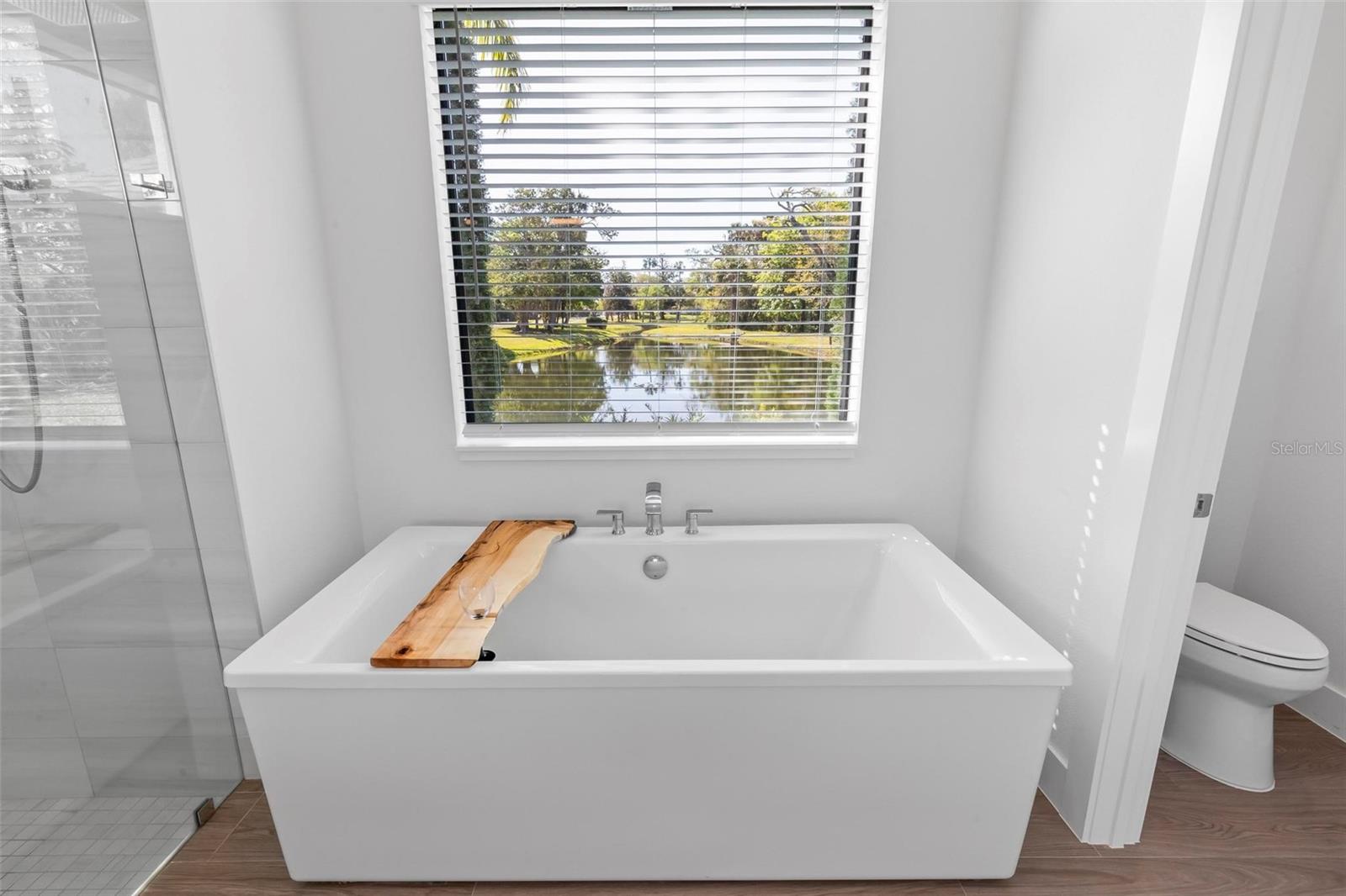 21 N RIVERWALK DR, PALM COAST, FL, 32137