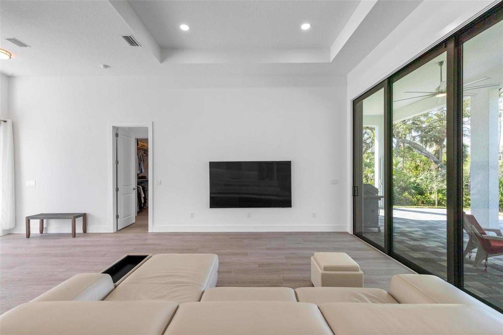 21 N RIVERWALK DR, PALM COAST, FL, 32137