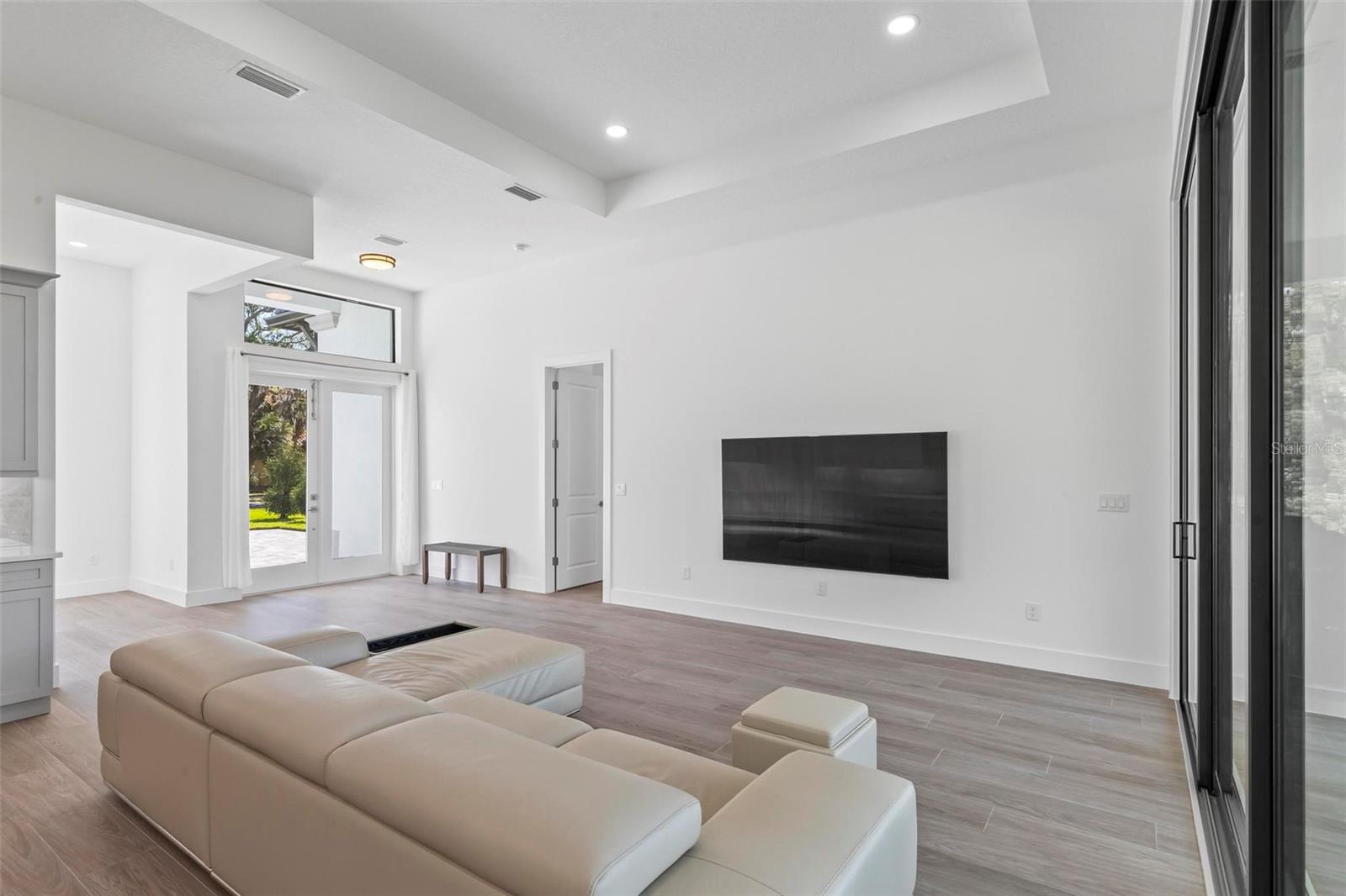 21 N RIVERWALK DR, PALM COAST, FL, 32137