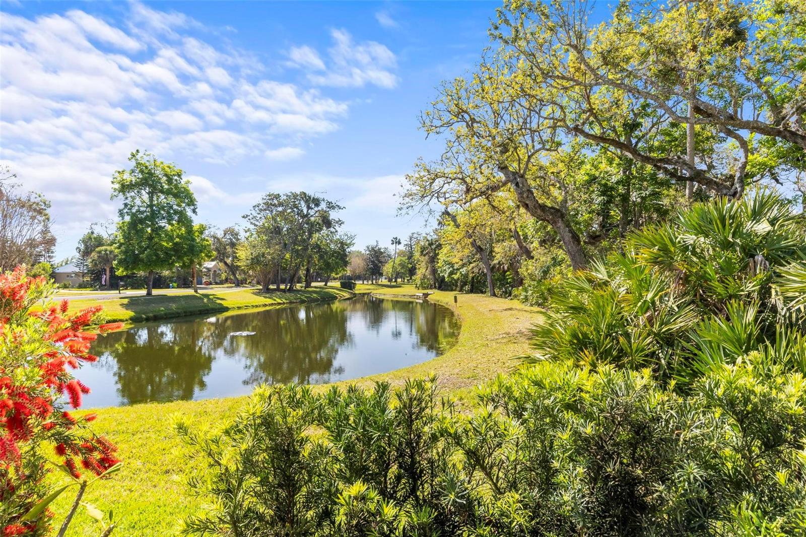 21 N RIVERWALK DR, PALM COAST, FL, 32137