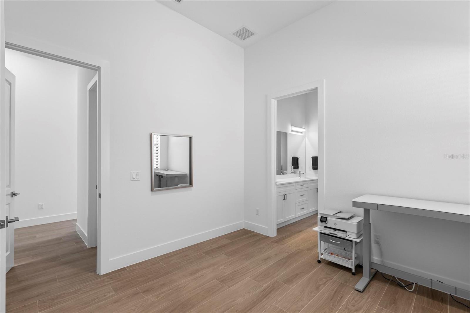 21 N RIVERWALK DR, PALM COAST, FL, 32137