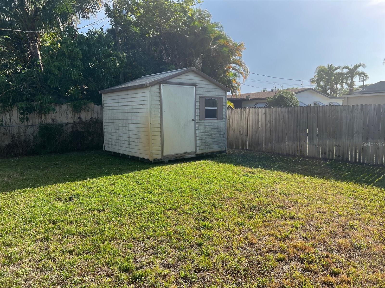 2691 NW 43RD TER, LAUDERHILL, FL, 33313