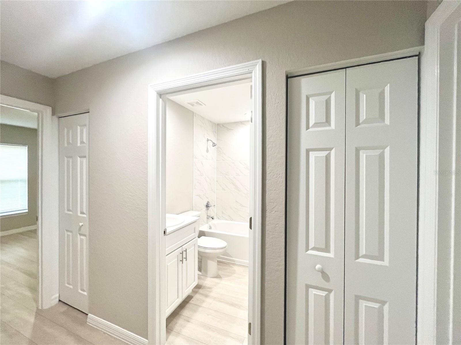 11 BAY PLACE CT, OCKLAWAHA, FL, 32179