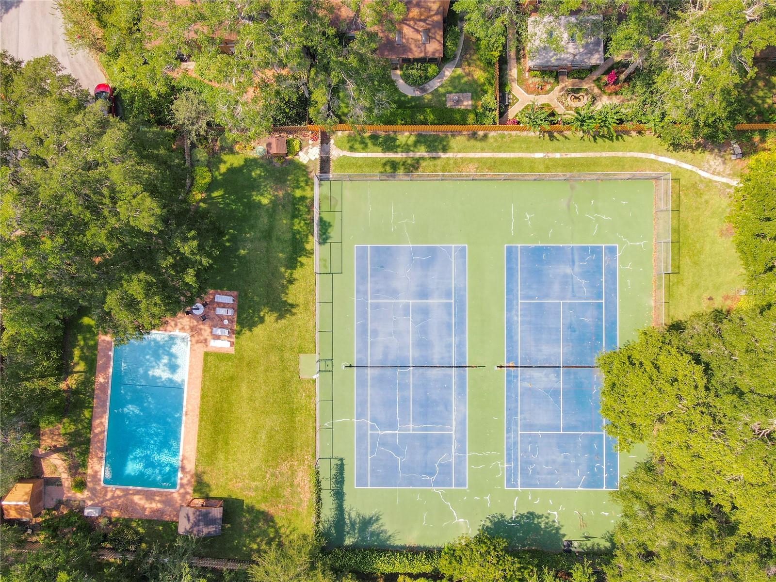 1 W VILLAGE DR, OVIEDO, FL, 32765