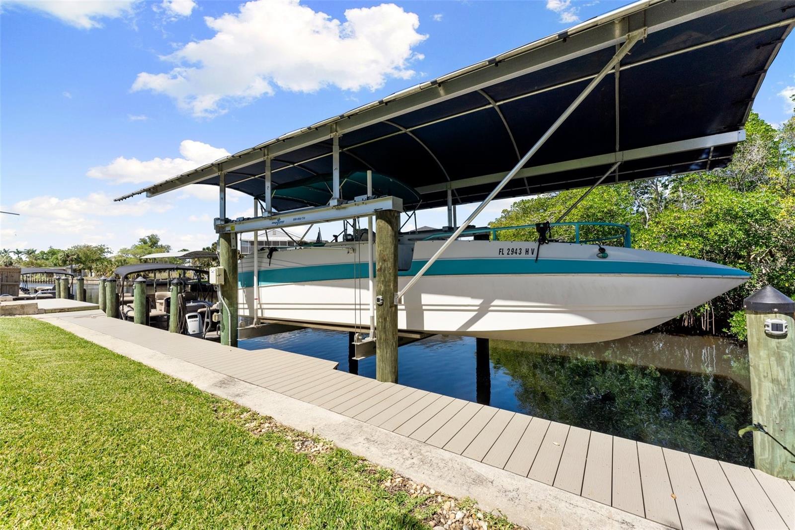 124 E NORTH SHORE AVE, NORTH FORT MYERS, FL, 33917