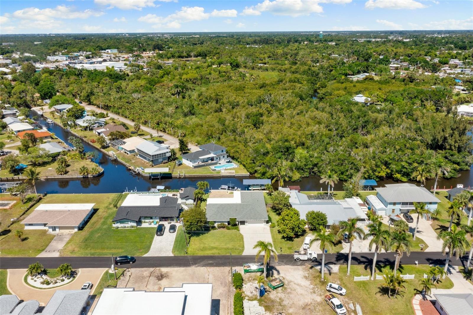 124 E NORTH SHORE AVE, NORTH FORT MYERS, FL, 33917