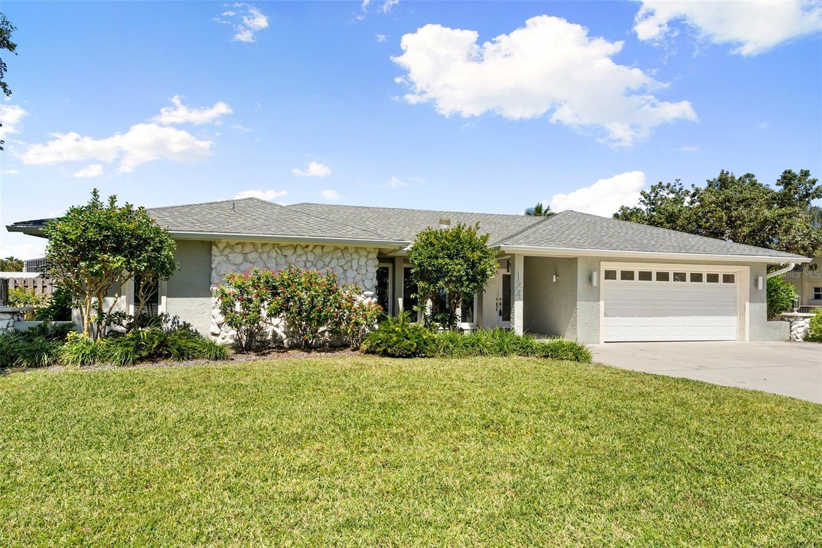 124 E NORTH SHORE AVE, NORTH FORT MYERS, FL, 33917