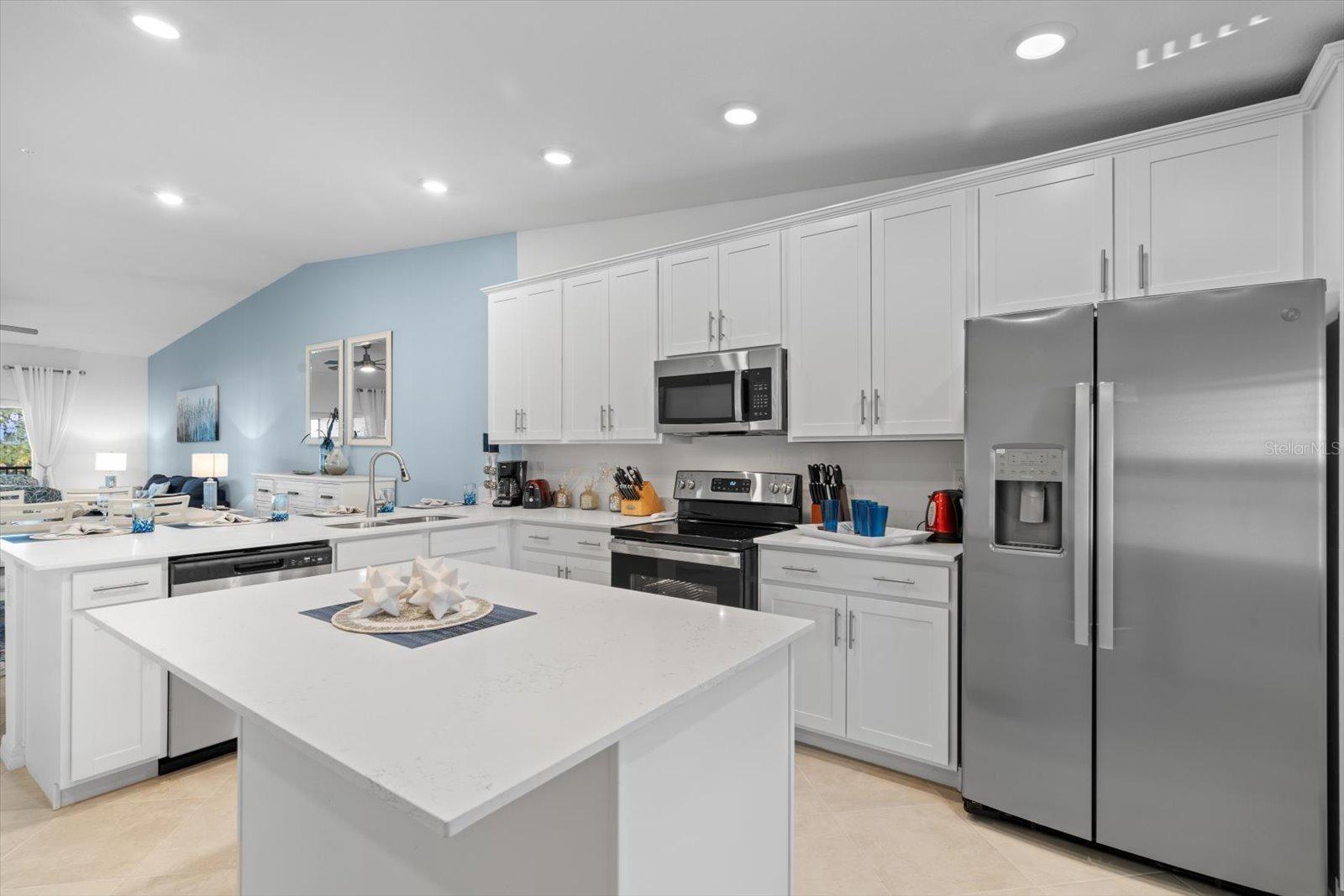 12390 WELLEN GOLF ST #201, VENICE, FL, 34293