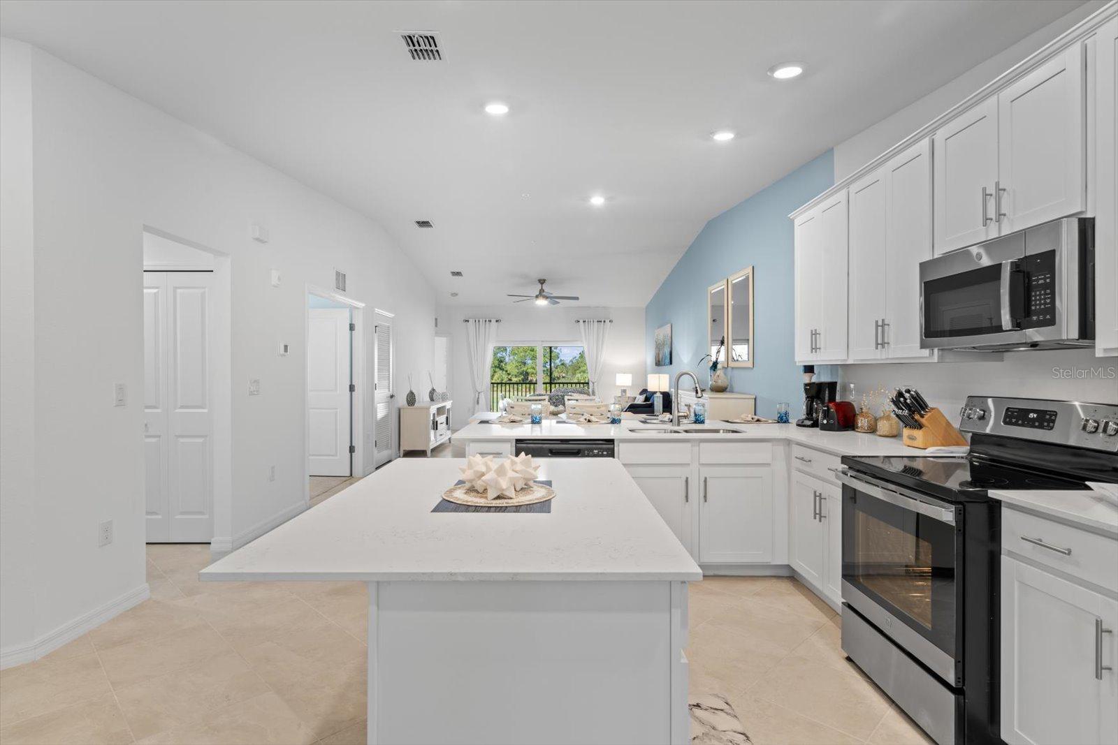 12390 WELLEN GOLF ST #201, VENICE, FL, 34293