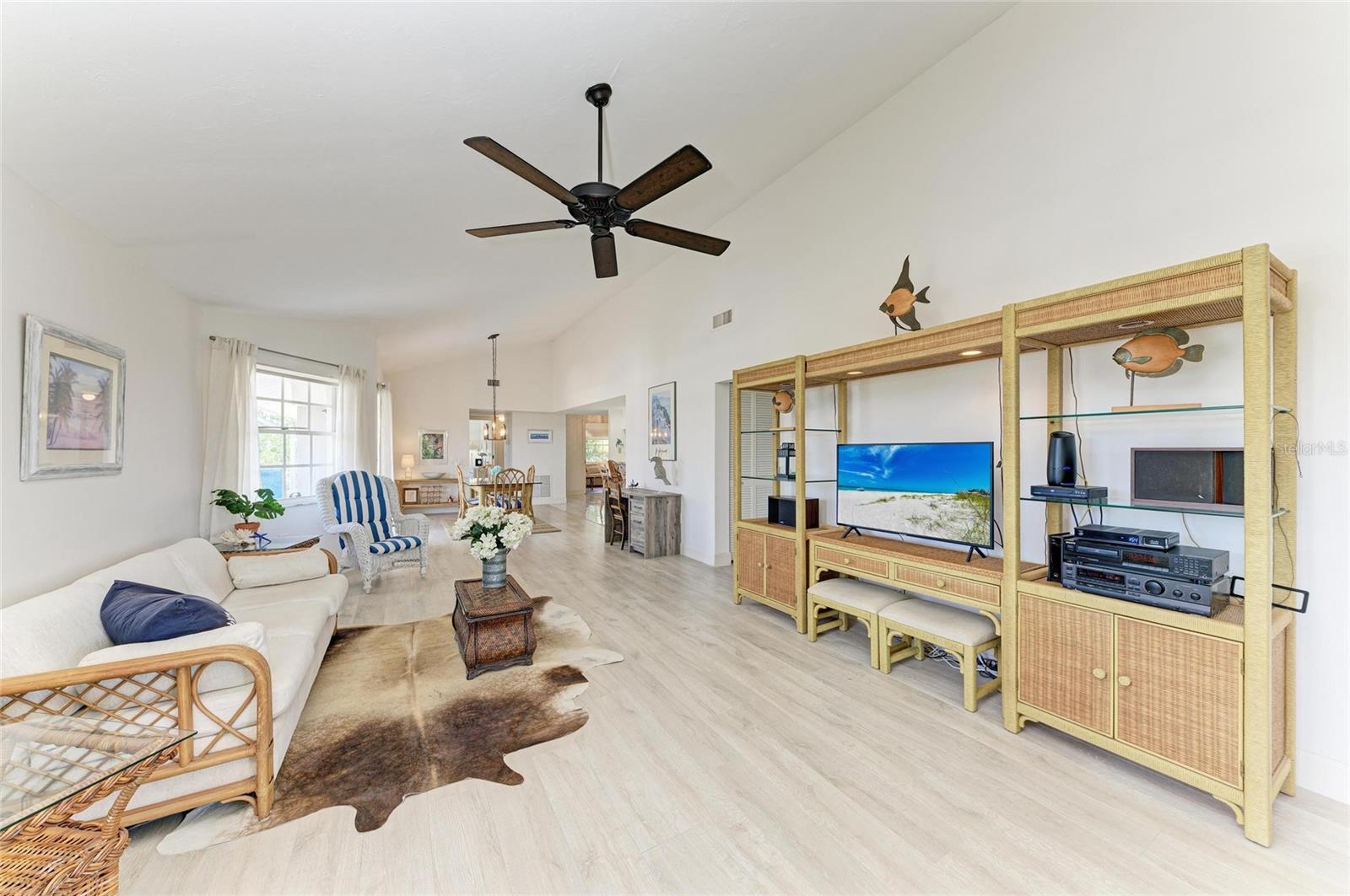 628 ESTUARY DR, BRADENTON, FL, 34209