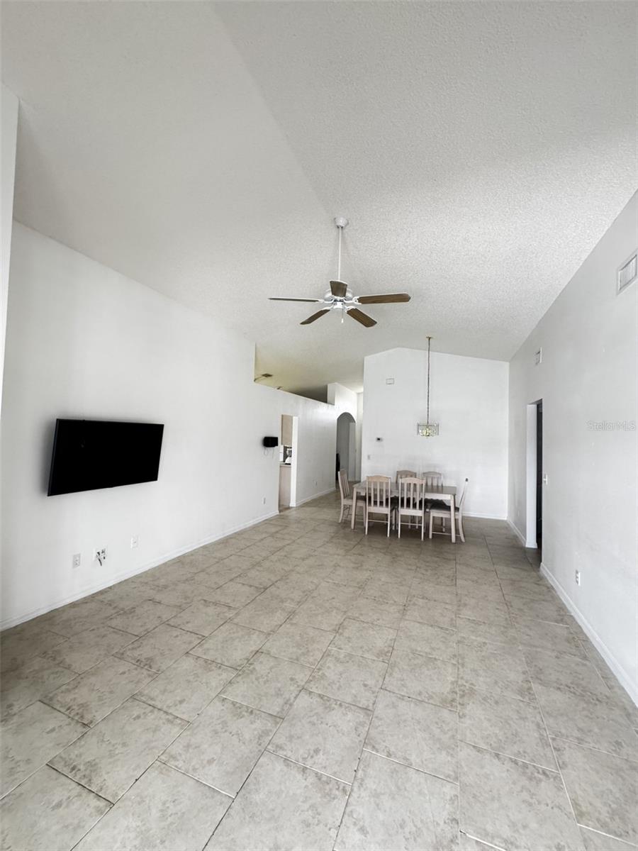 1144 CLEAR CREEK CIR, CLERMONT, FL, 34714