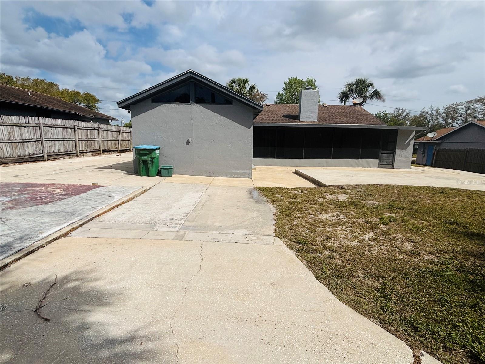 337 FISHER DR, DELTONA, FL, 32725