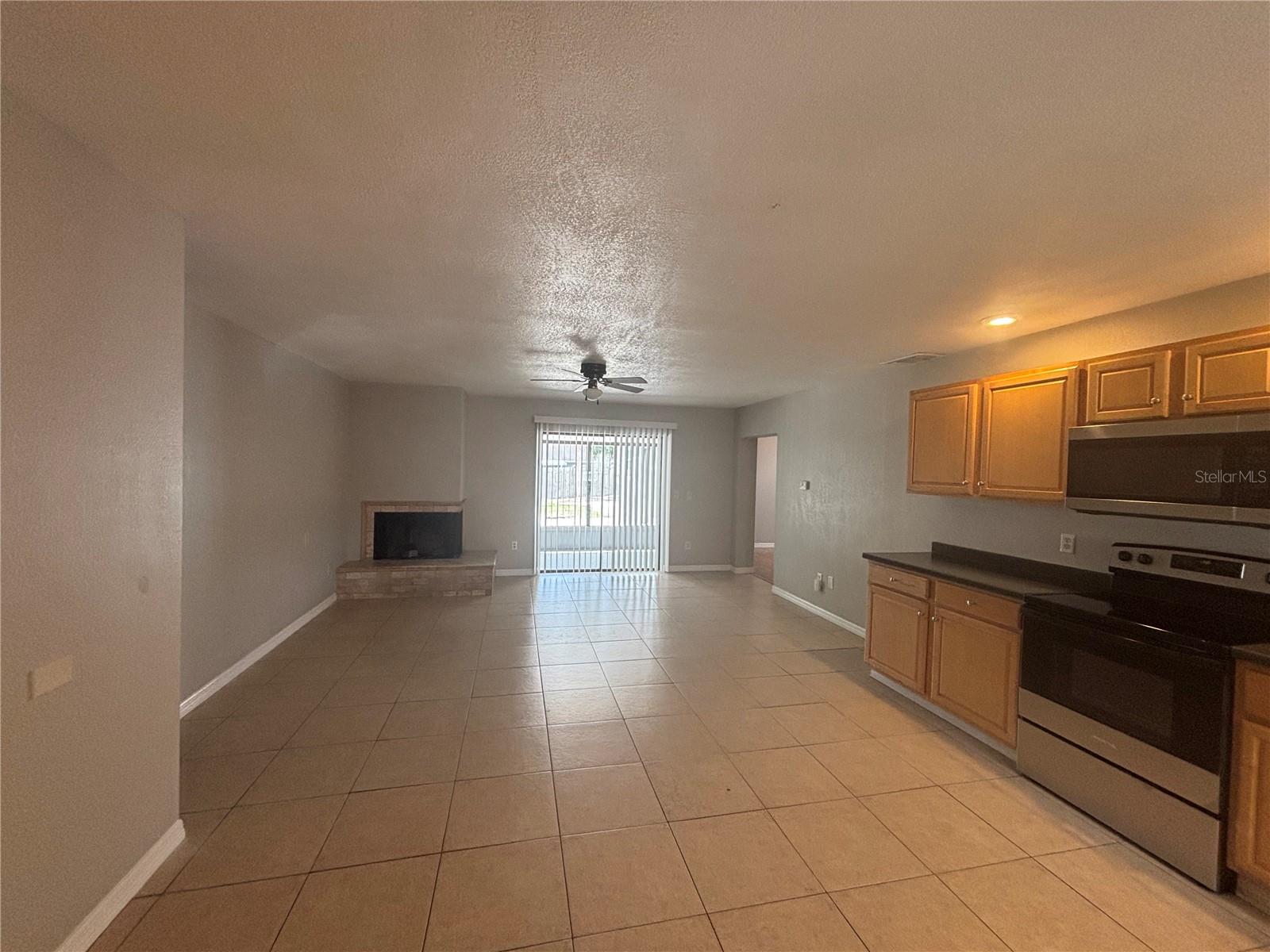 337 FISHER DR, DELTONA, FL, 32725