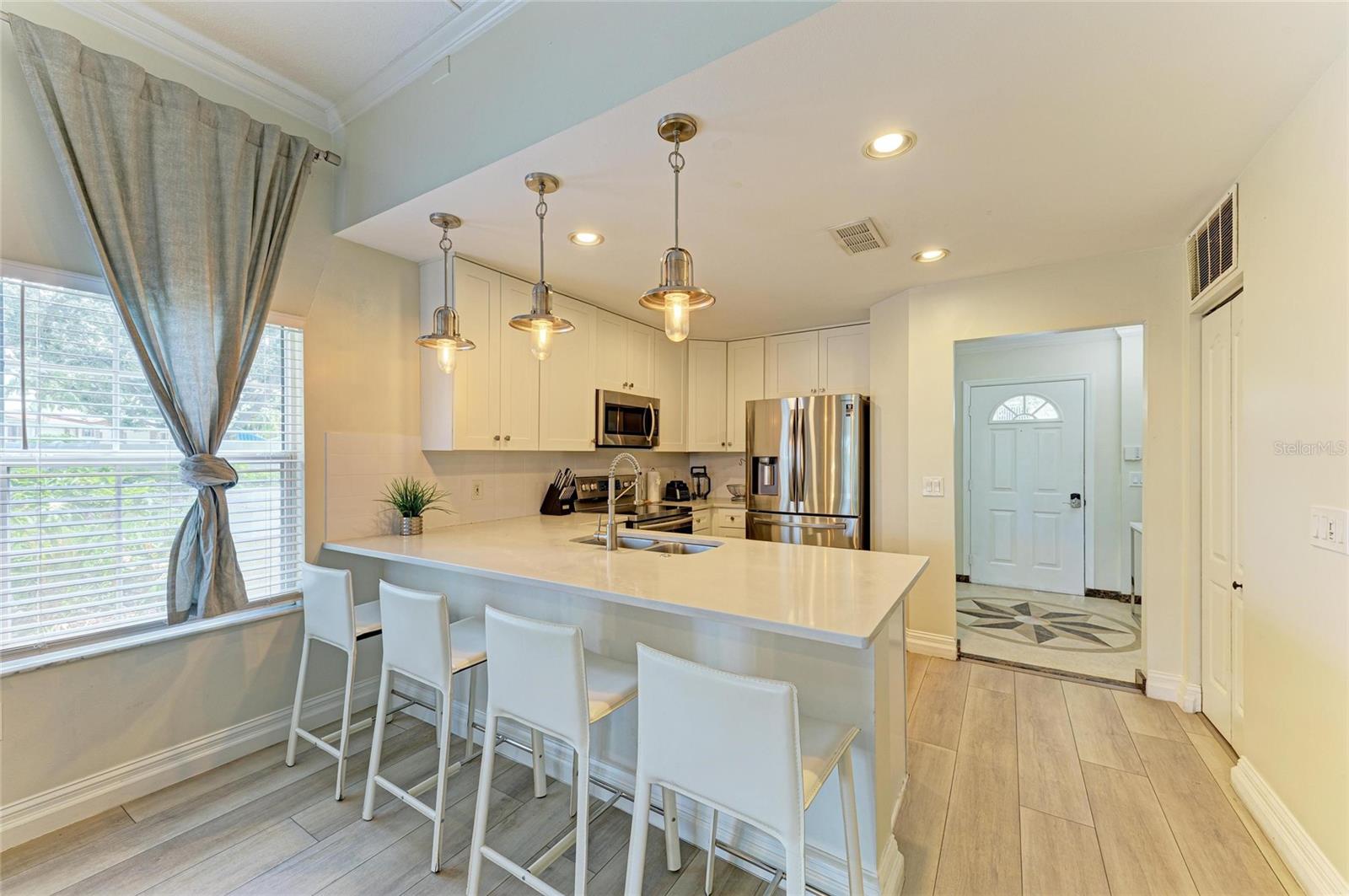 3605 54TH DR W #101, BRADENTON, FL, 34210