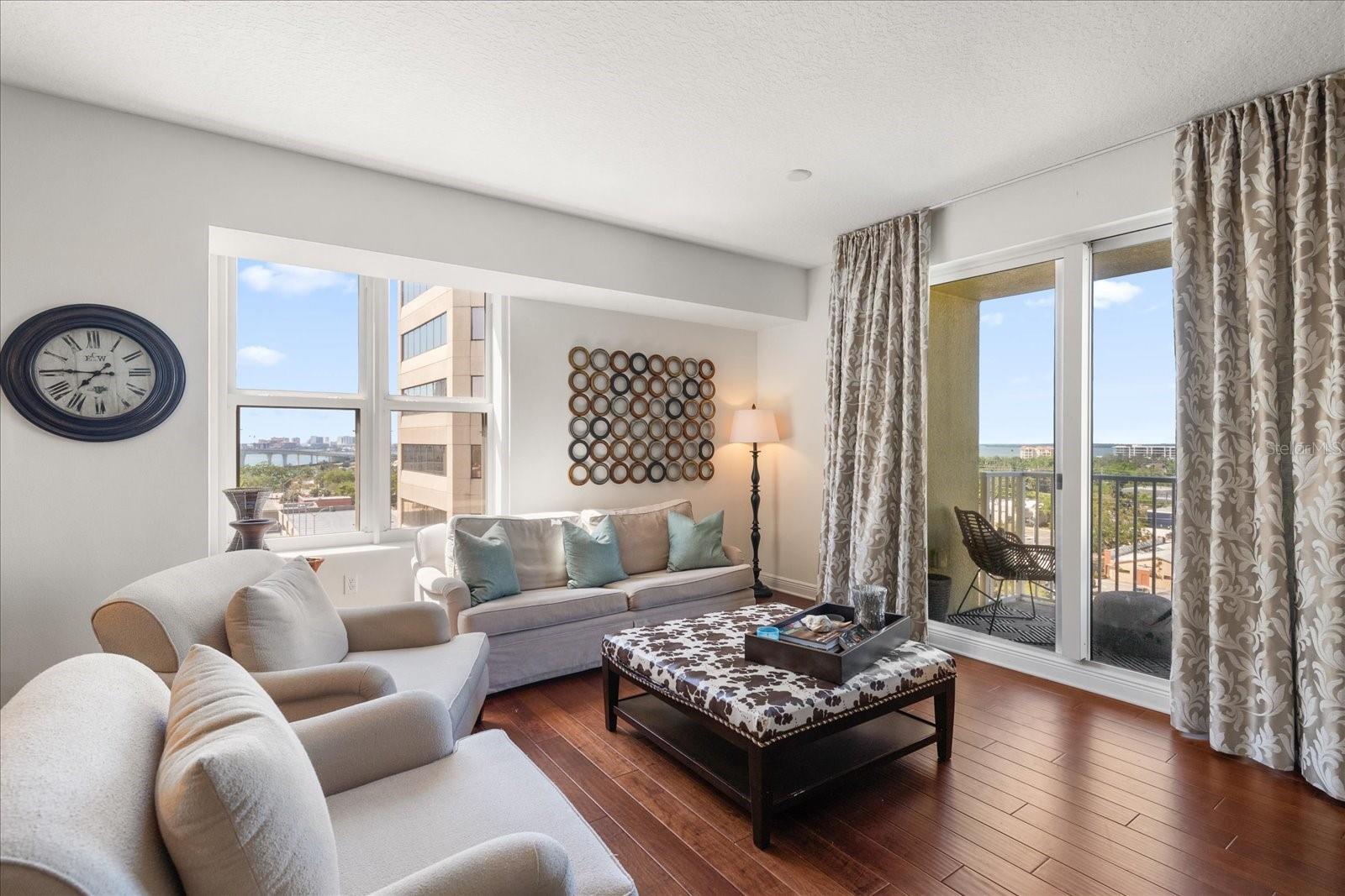 628 CLEVELAND ST #906, CLEARWATER, FL, 33755