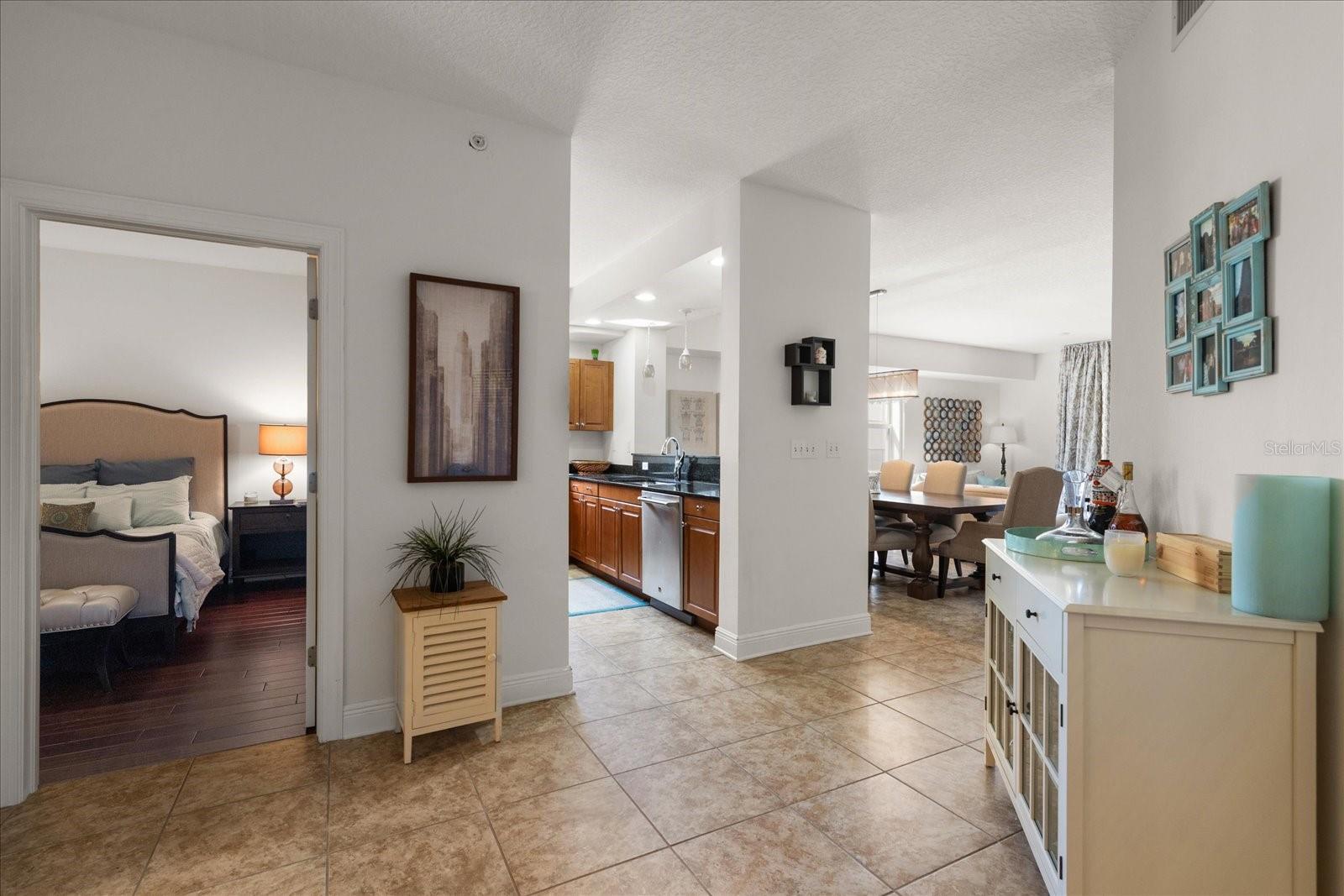 628 CLEVELAND ST #906, CLEARWATER, FL, 33755