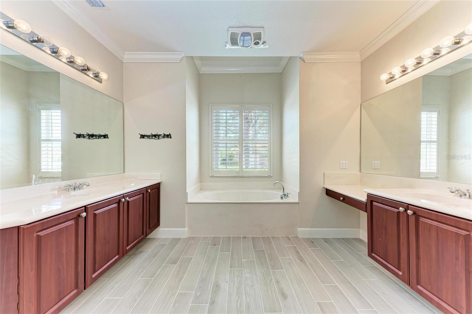 6324 41ST CT E, SARASOTA, FL, 34243