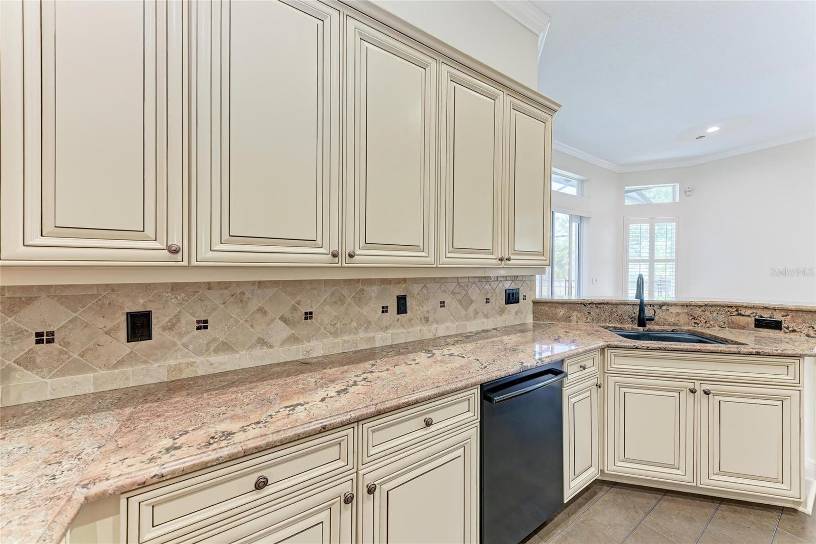 6324 41ST CT E, SARASOTA, FL, 34243