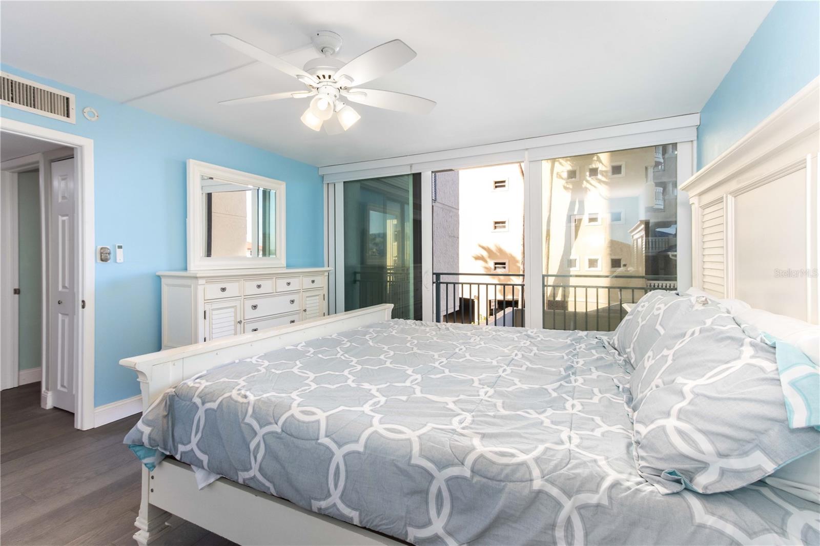 1390 GULF BLVD #104, CLEARWATER, FL, 33767