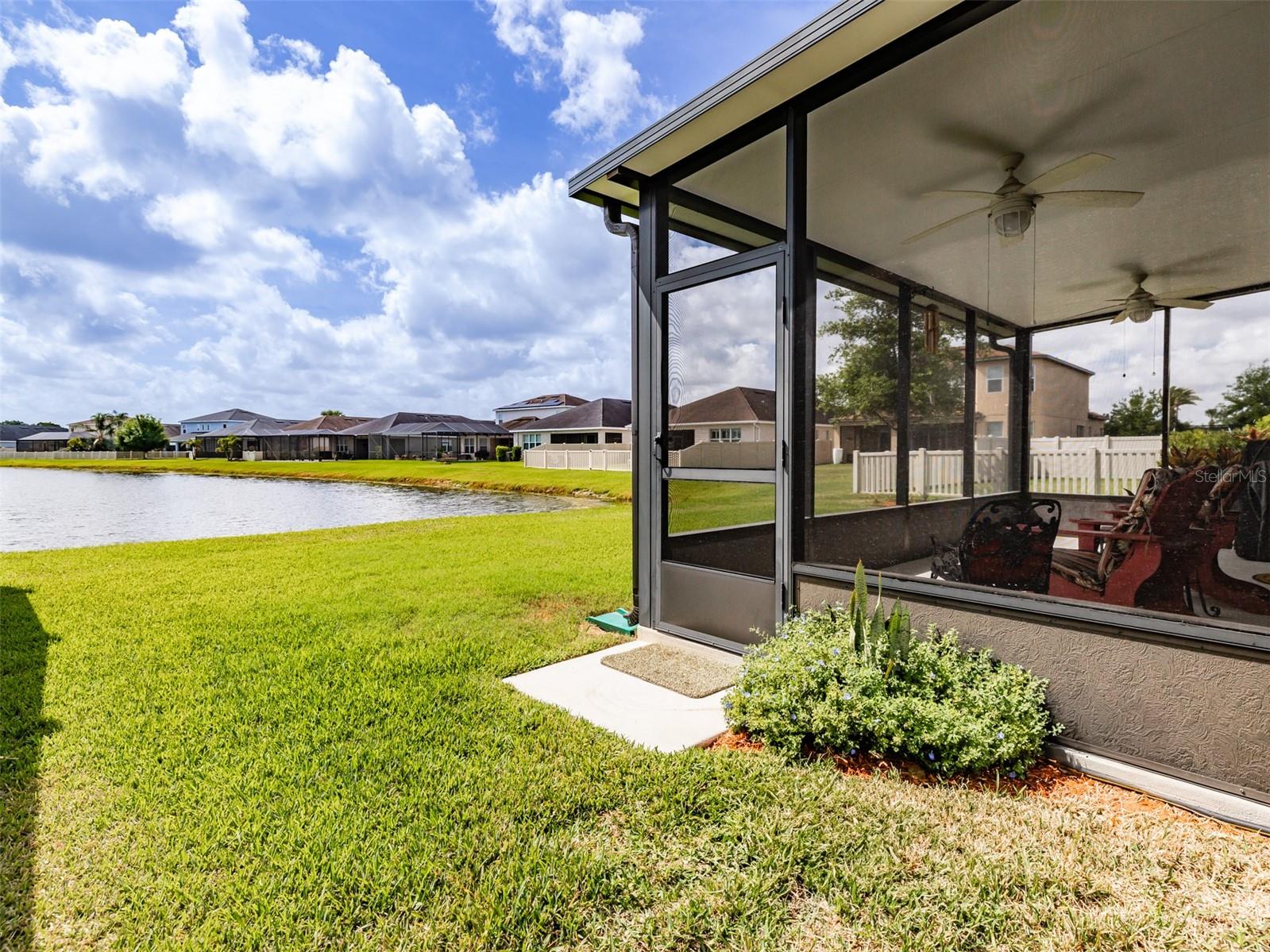 17609 BUCKINGHAM GARDEN DR, LITHIA, FL, 33547