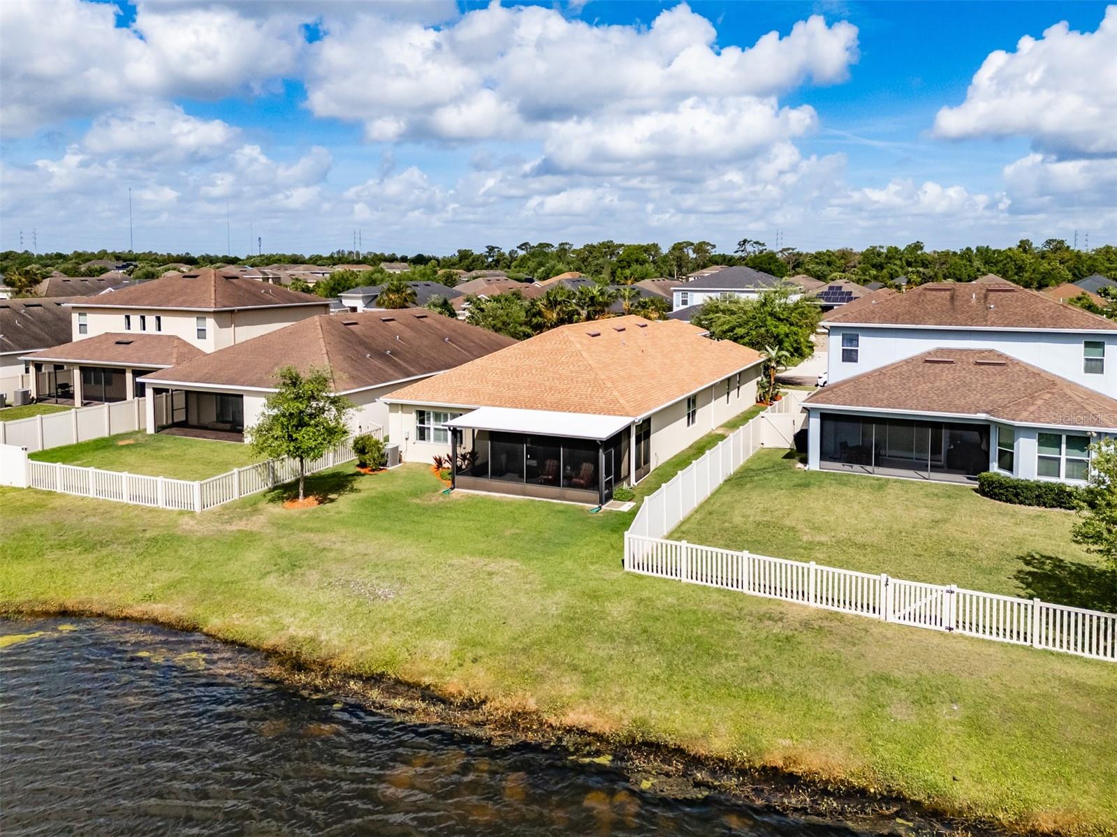 17609 BUCKINGHAM GARDEN DR, LITHIA, FL, 33547