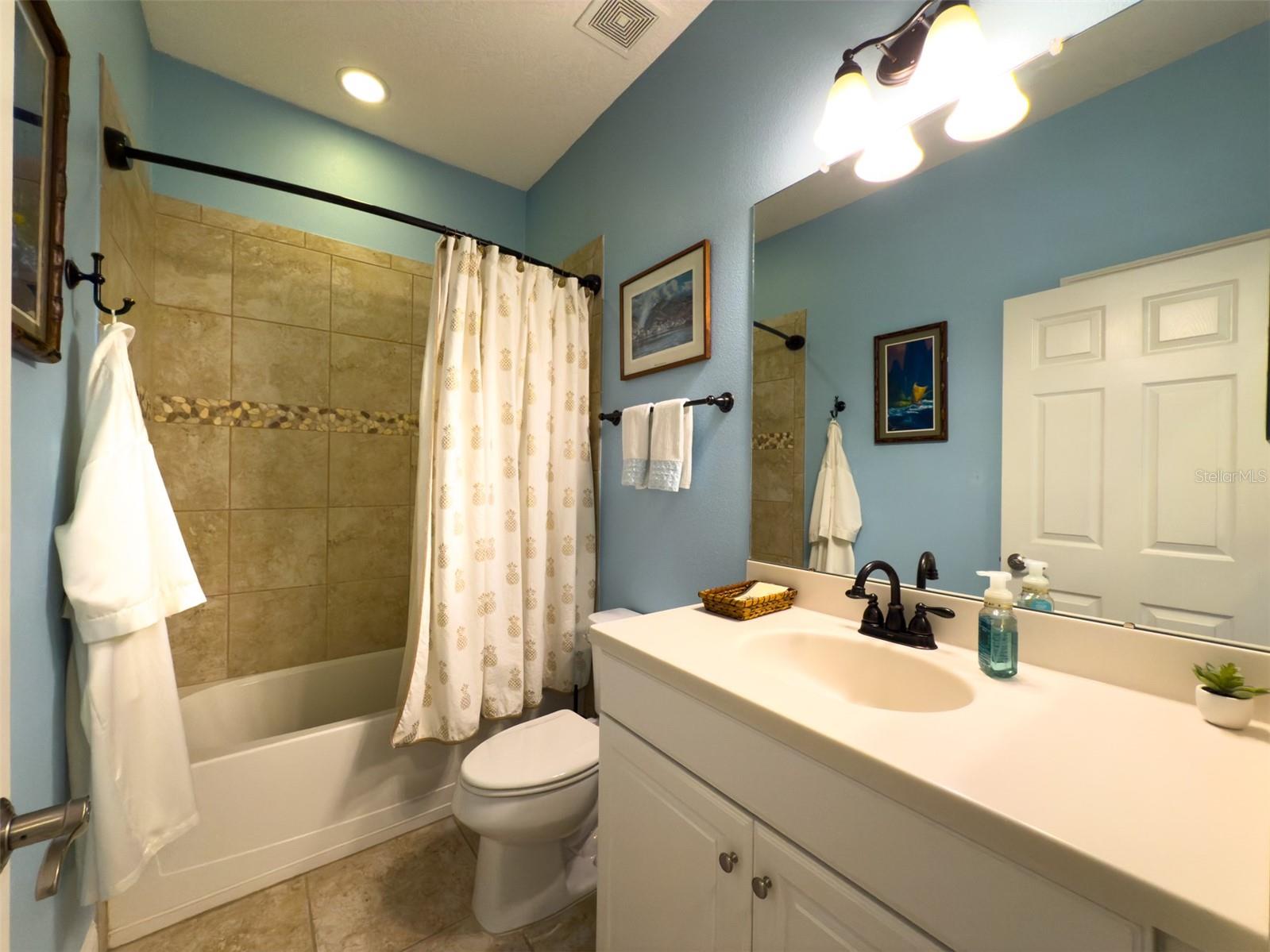 17609 BUCKINGHAM GARDEN DR, LITHIA, FL, 33547