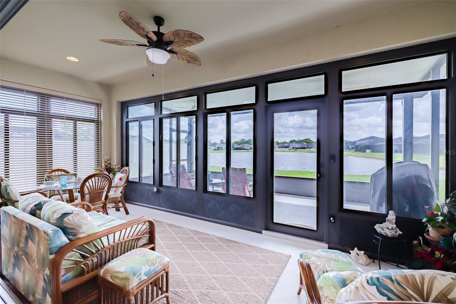 17609 BUCKINGHAM GARDEN DR, LITHIA, FL, 33547