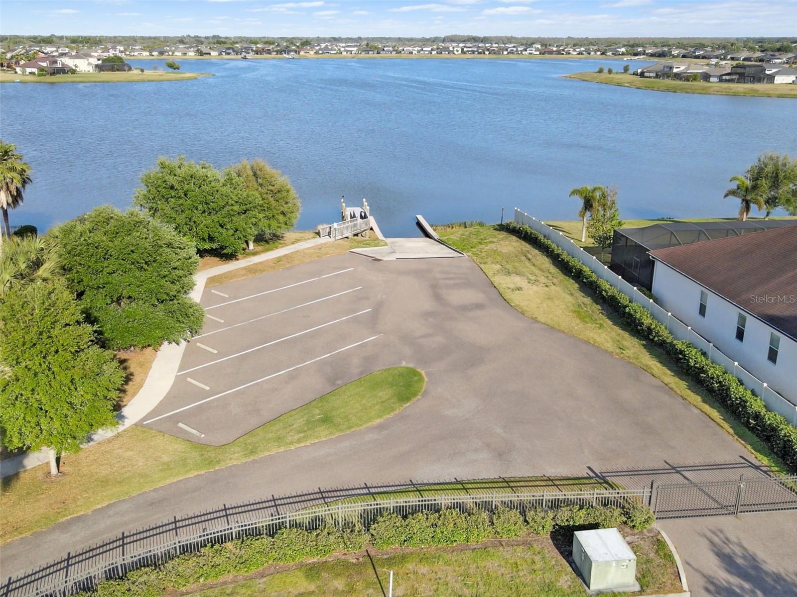 11851 LAKE LUCAYA DR, RIVERVIEW, FL, 33579