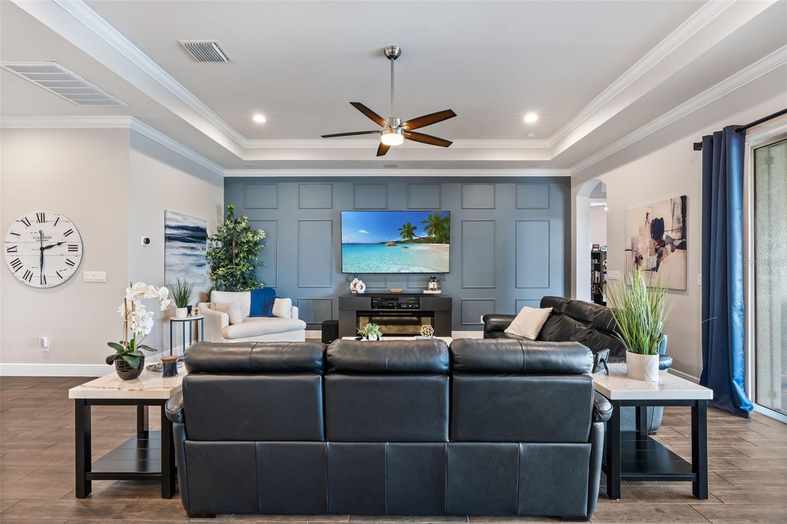 11851 LAKE LUCAYA DR, RIVERVIEW, FL, 33579